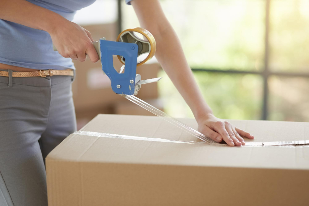Packing and Shipping Services 